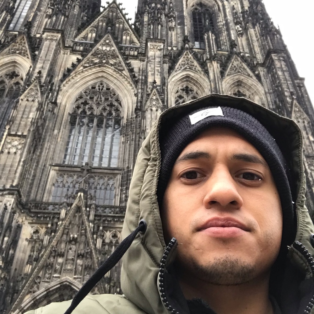 Meet your Posher, Christian